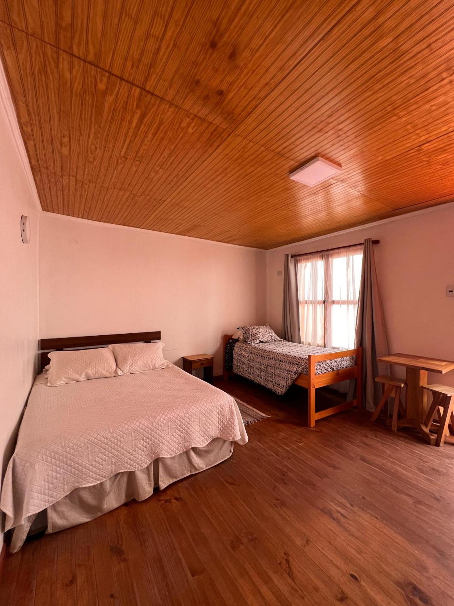 Hostal Sumaj Сан-Педро-де-Атакама Номер фото